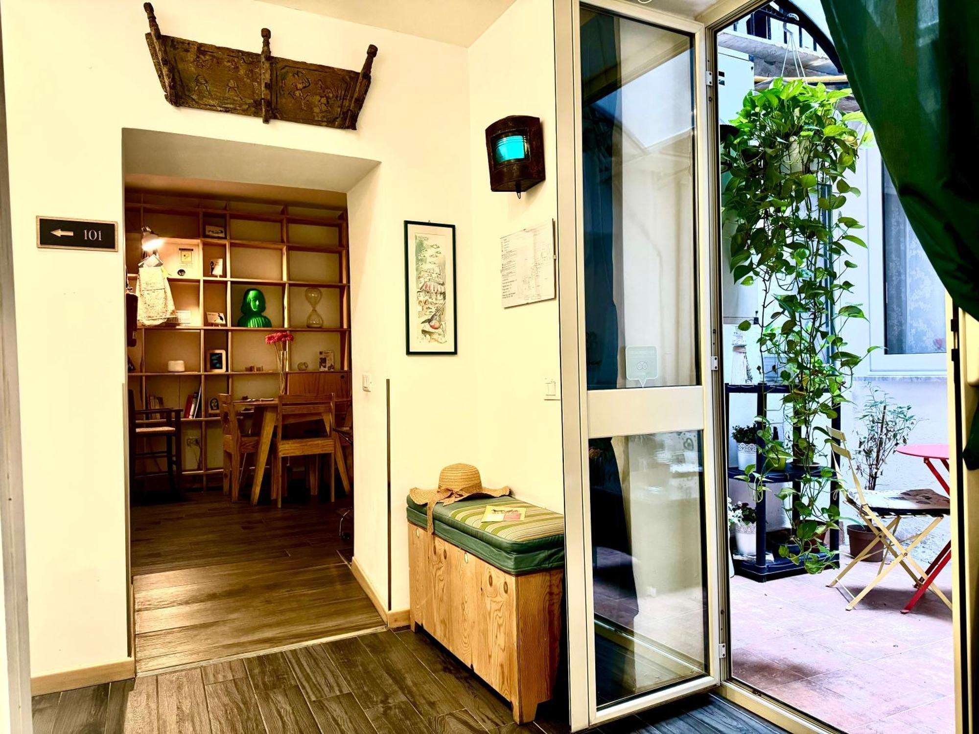 Aquarooms Luxury Suites ปาแลร์โม ภายนอก รูปภาพ