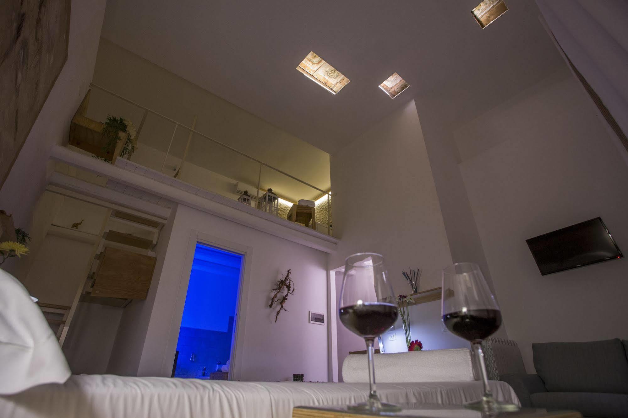 Aquarooms Luxury Suites ปาแลร์โม ภายนอก รูปภาพ