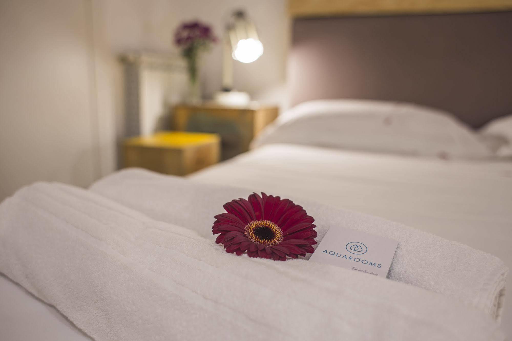 Aquarooms Luxury Suites ปาแลร์โม ภายนอก รูปภาพ